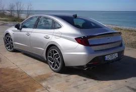 Hyundai, Sonata