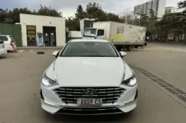 Hyundai, Elantra