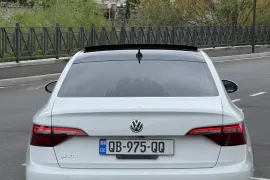 Volkswagen, Jetta