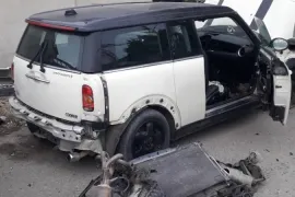 ავტონაწილები, დაშლილი ავტომობილები, MINI 