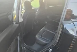 Tesla, Y performance