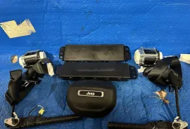 ავტონაწილები, ინტერიერი და სალონი, უსაფრთხოების ბალიშის ბლოკი, JEEP 