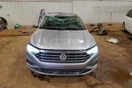 Volkswagen, Jetta
