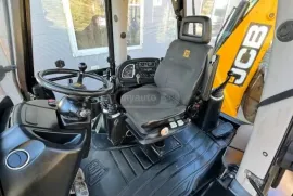 JCB, 4 CX