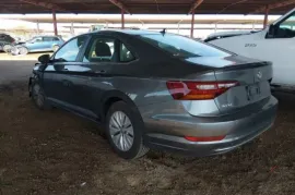 Volkswagen, Jetta