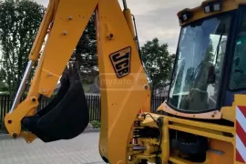 JCB, 4 CX