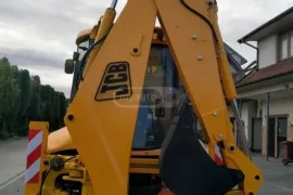 JCB, 4 CX