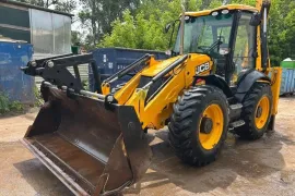 JCB, 4 CX
