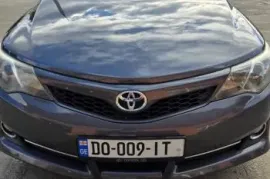 Toyota, Camry