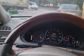 Mercedes-Benz, E CLASS, E 210