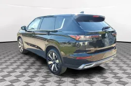 Mitsubishi, Outlander