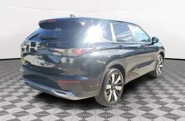 Mitsubishi, Outlander