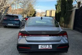 Hyundai, Elantra
