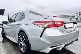 Toyota, Camry