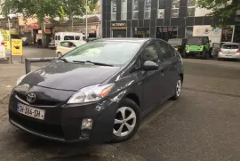 Toyota, Prius