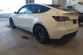 Tesla, Y performance