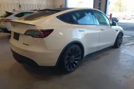 Tesla, Y performance