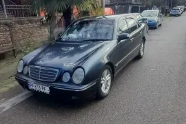 Mercedes-Benz, E CLASS, E 210