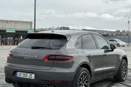 Porsche, Macan