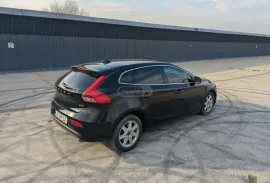 Volvo, V Series, V40