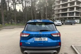 Ford, Escape