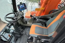 Doosan, DX165W-5