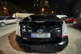 Toyota, Prius