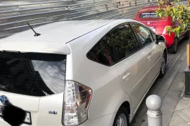 Toyota, Prius V