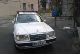 Mercedes-Benz, E CLASS, E 230