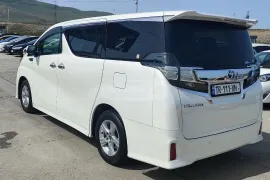 Toyota, ALPHARD