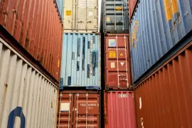 საზღვაო კონტეინერები / რკინის კონტეინერი