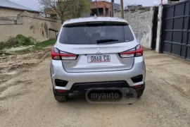 Mitsubishi, Outlander