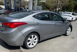 Hyundai, Elantra