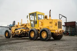 Komatsu, GD705