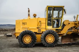 Komatsu, GD705