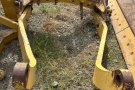 Komatsu, GD705