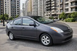 Toyota, Prius