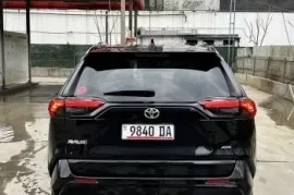 Toyota, RAV4