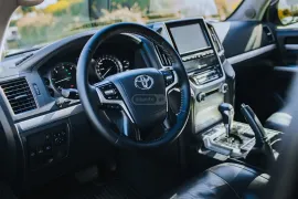 Toyota, Land Cruiser