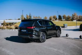 Lexus, LX series, LX 600