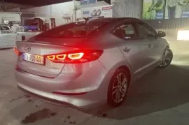 Hyundai, Elantra