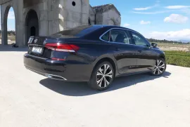 Volkswagen, Passat
