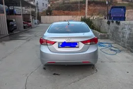 Hyundai, Elantra