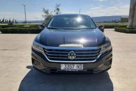 Volkswagen, Passat