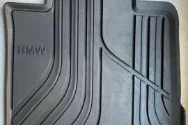 ავტონაწილები, ინტერიერი და სალონი, იატაკის საფენი და ხალიჩები, BMW 