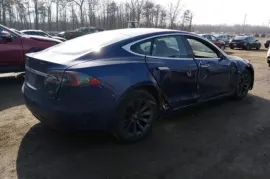 Tesla, Model S