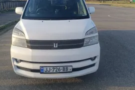 Toyota, Voxy