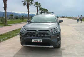Toyota, RAV4