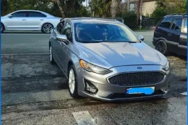 Ford, Fusion