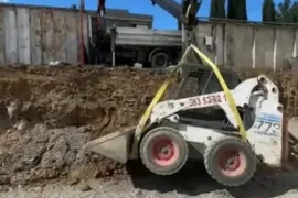 თვითმცლელი  მანიპულატორით მომსახურება